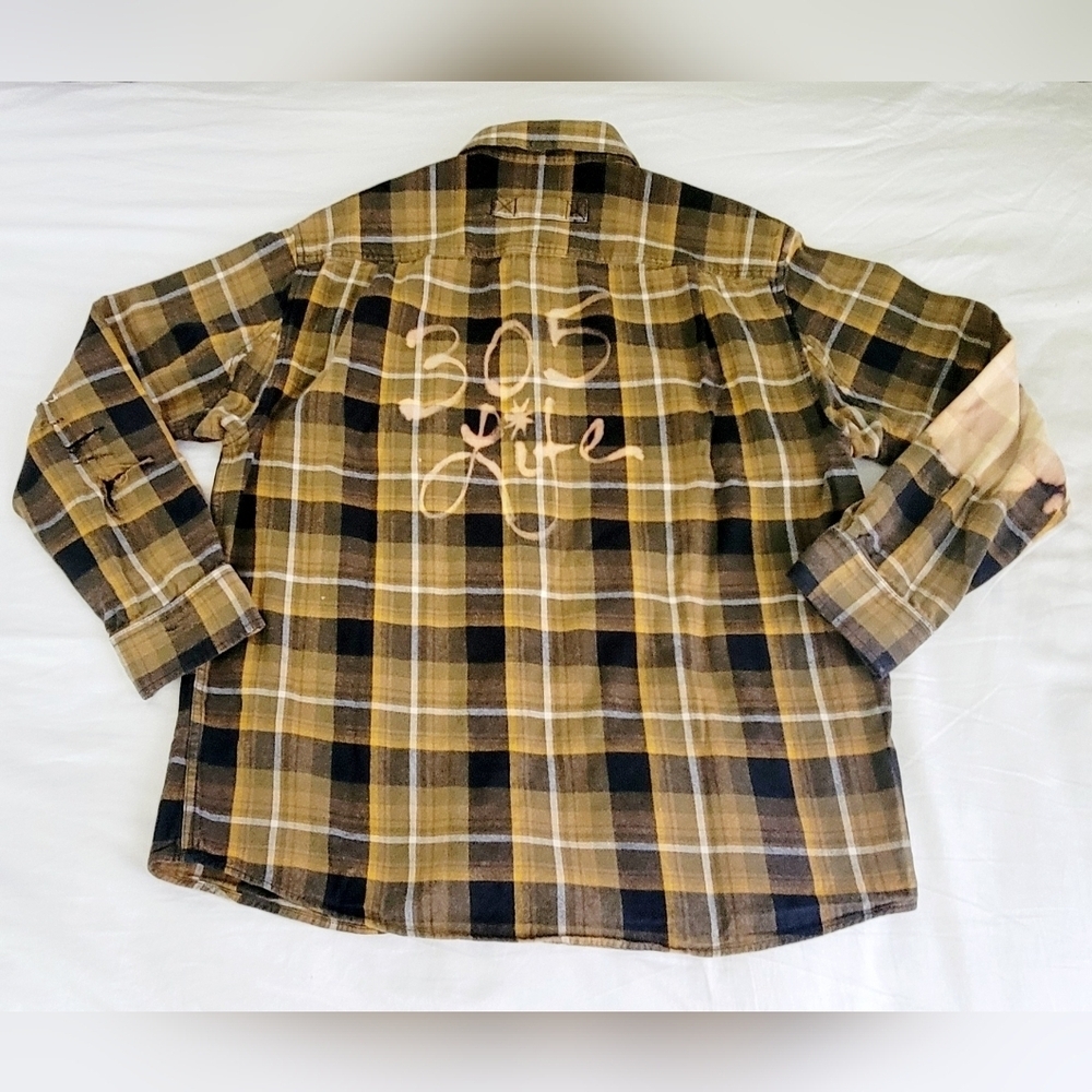 Duluth Custom Bleached Miami 305 Flannel Shirt Men's M Cotton Distressed Grunge
